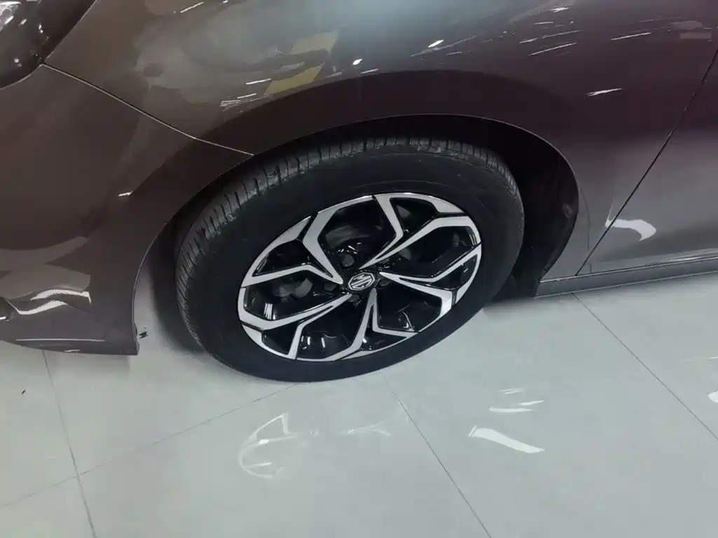 MG MG5 — миниатюра 23