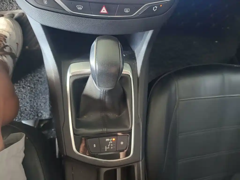 Peugeot 308S — миниатюра 19