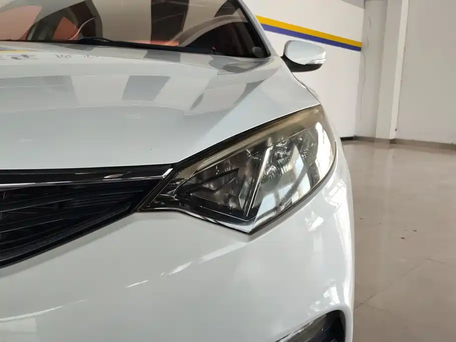 Changan Eado XT — миниатюра 5