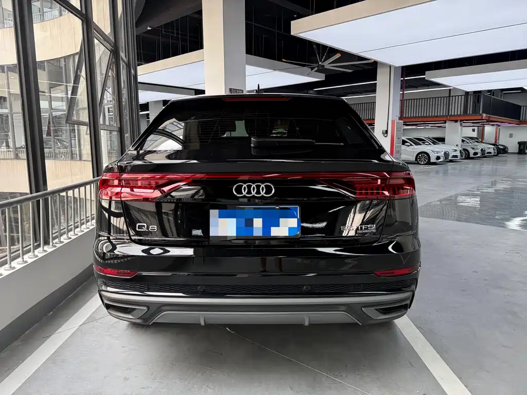 Audi Q8 — миниатюра 11