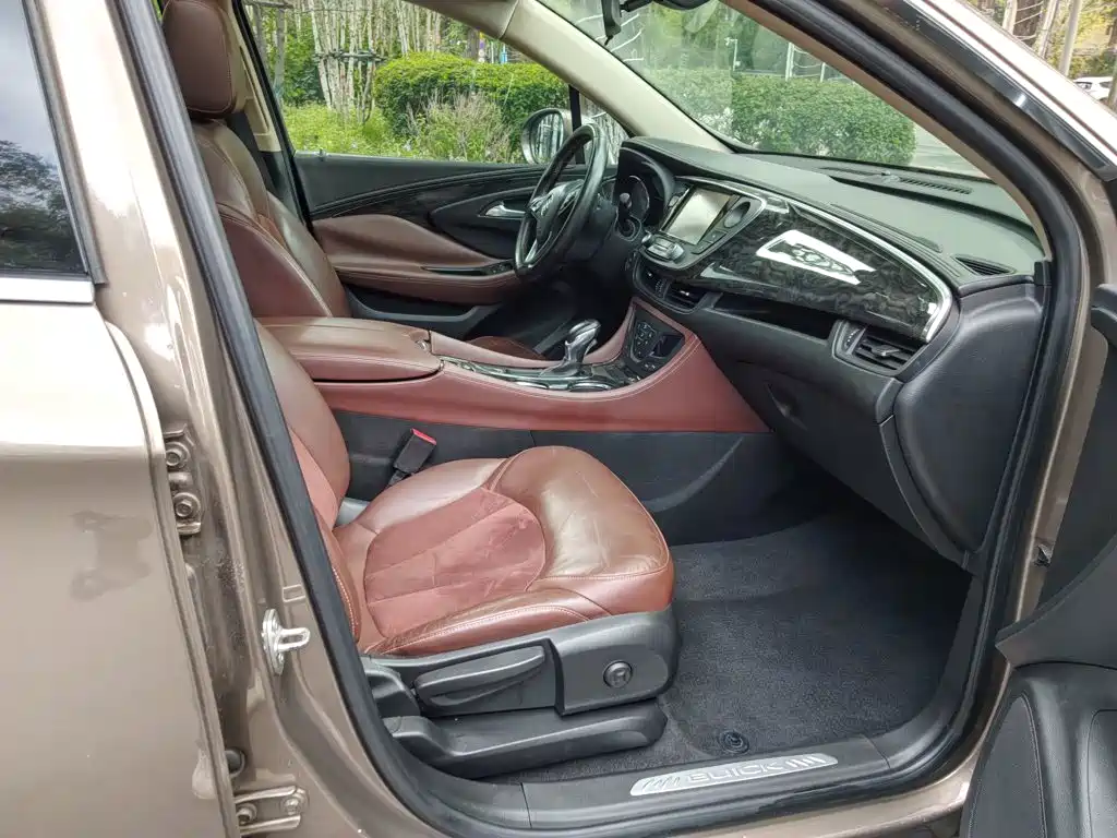 Buick Envision Plus — миниатюра 8