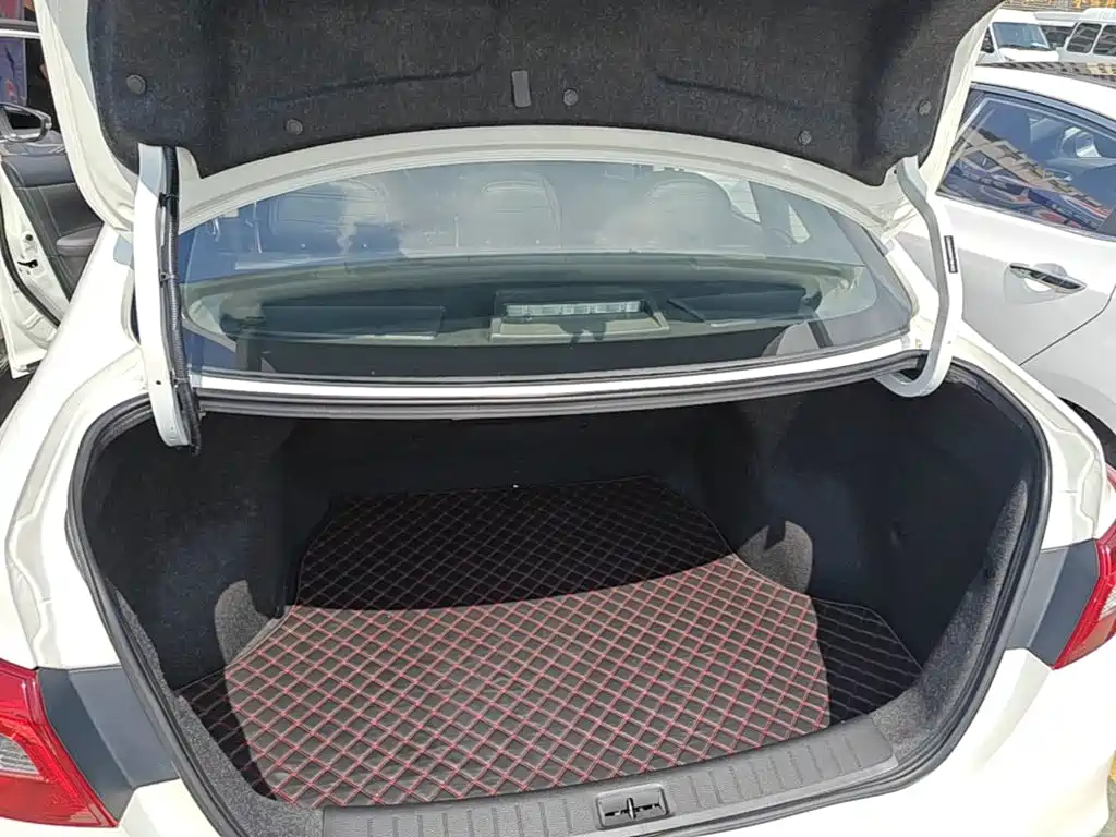 Nissan Sylphy — миниатюра 19