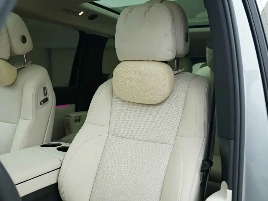 Li Auto Li MEGA — миниатюра 12