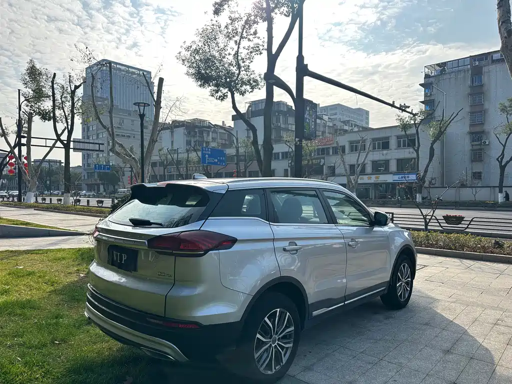 GEELY AUTOMOBILE BOYUE