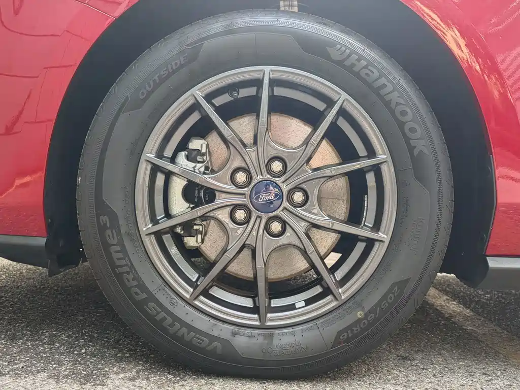 Ford Focus — миниатюра 20