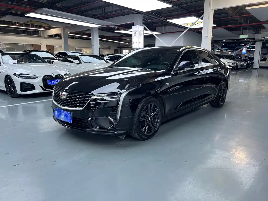 Купить Cadillac CT4