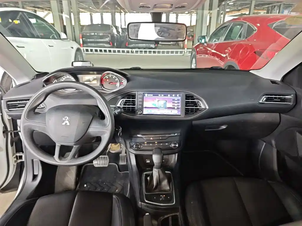 Peugeot 308S — миниатюра 10