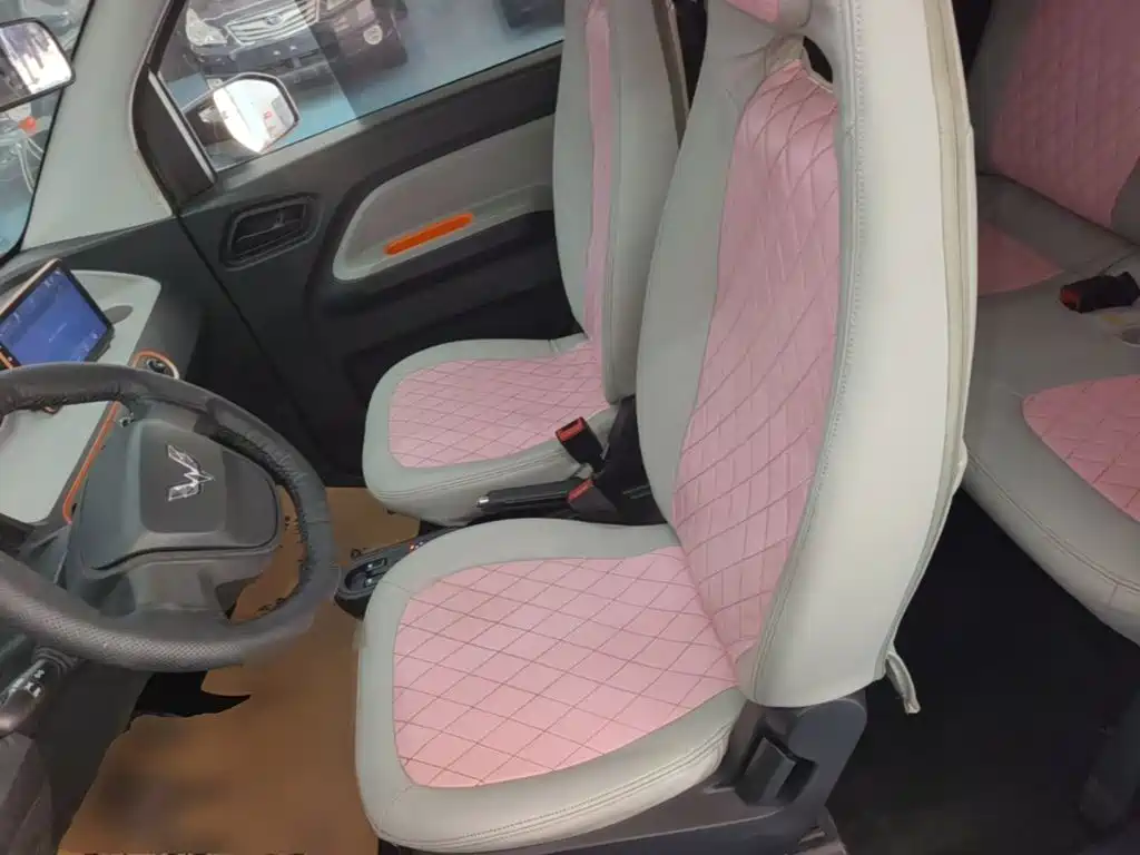 Wuling MINIEV — миниатюра 15