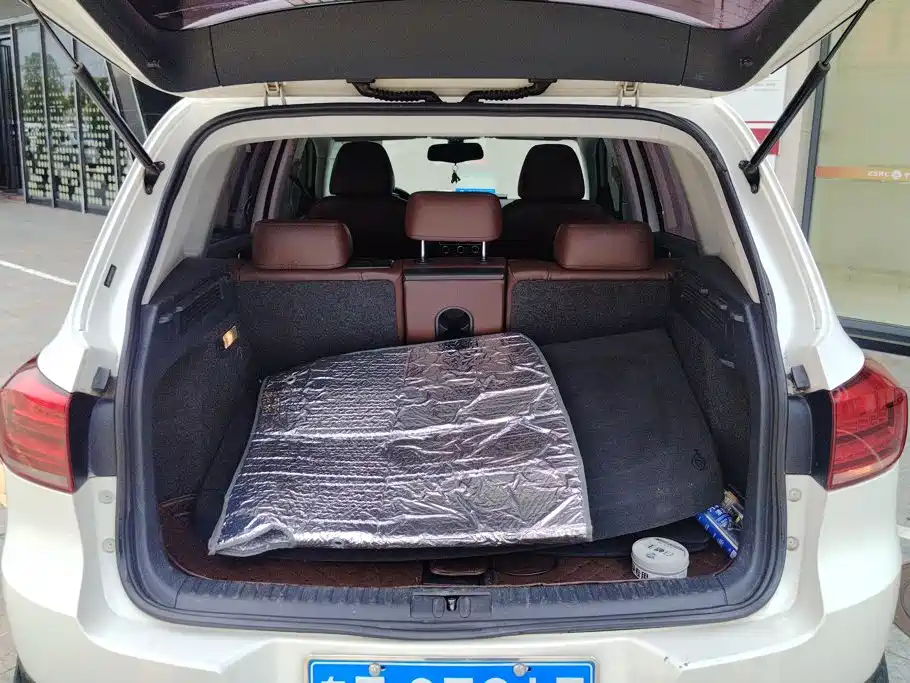 Volkswagen Tiguan — миниатюра 4