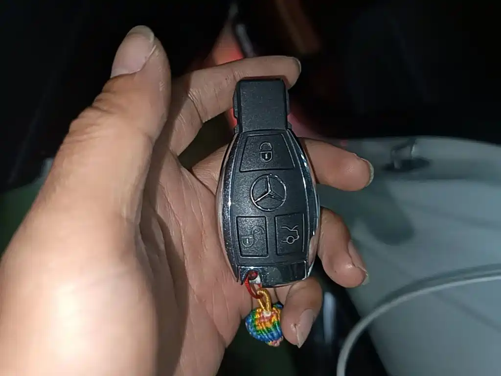 Mercedes-Benz C-Class — миниатюра 9