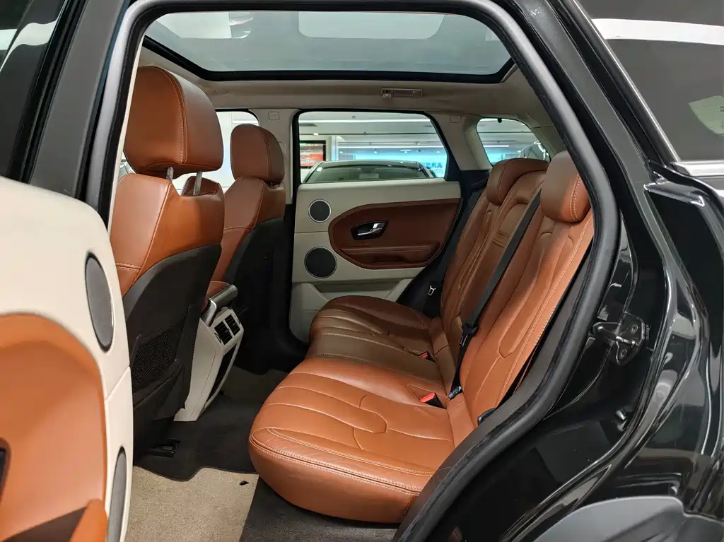 Land Rover Evoque (Import) — миниатюра 10