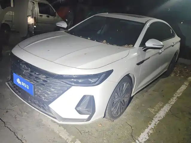 2025 Chery Arrizo 8