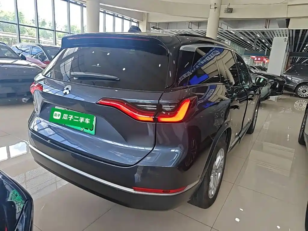 NIO ES6 — миниатюра 7