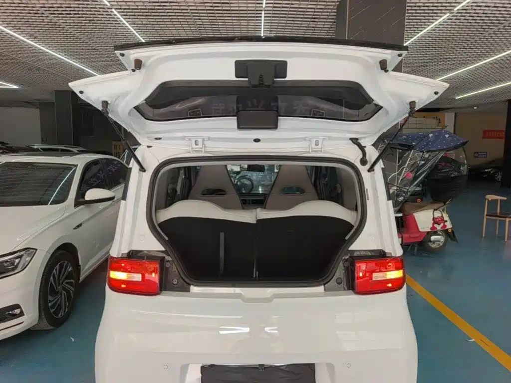 Wuling MINIEV — миниатюра 19