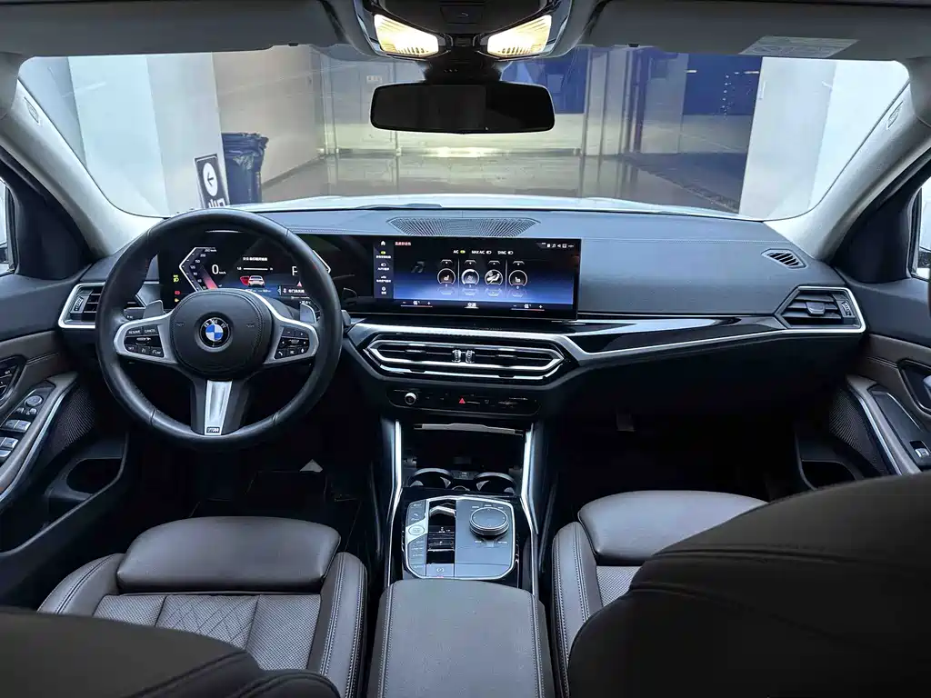 BMW 3 Series — миниатюра 21