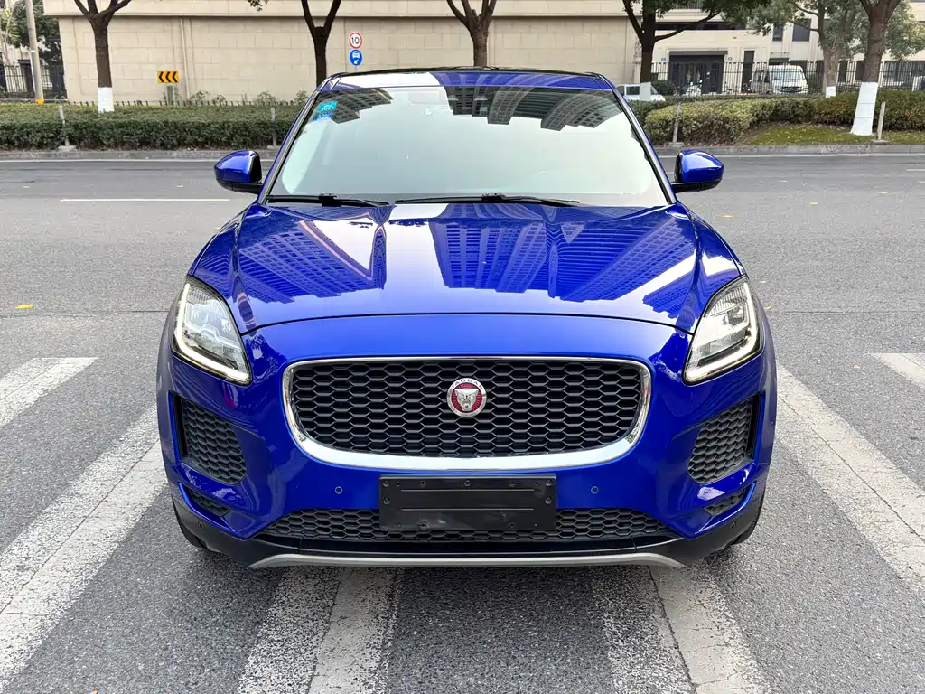 JAGUAR E PACE