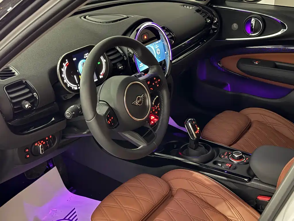 MINI Mini Clubman — миниатюра 10