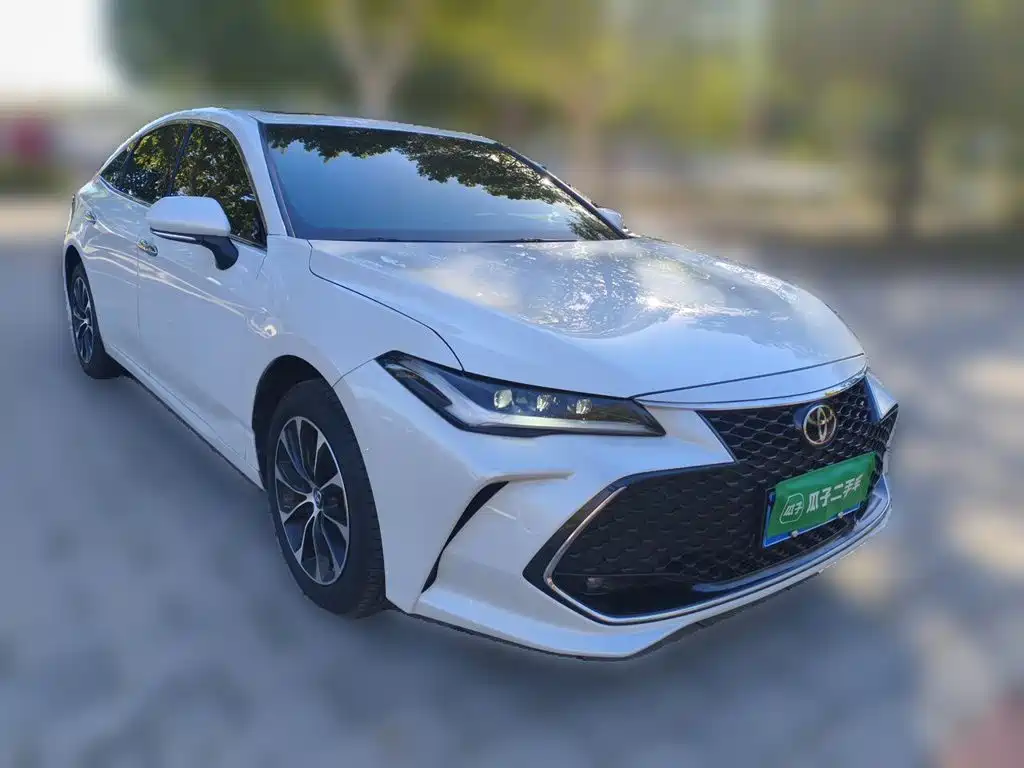Toyota Avalon — миниатюра 3