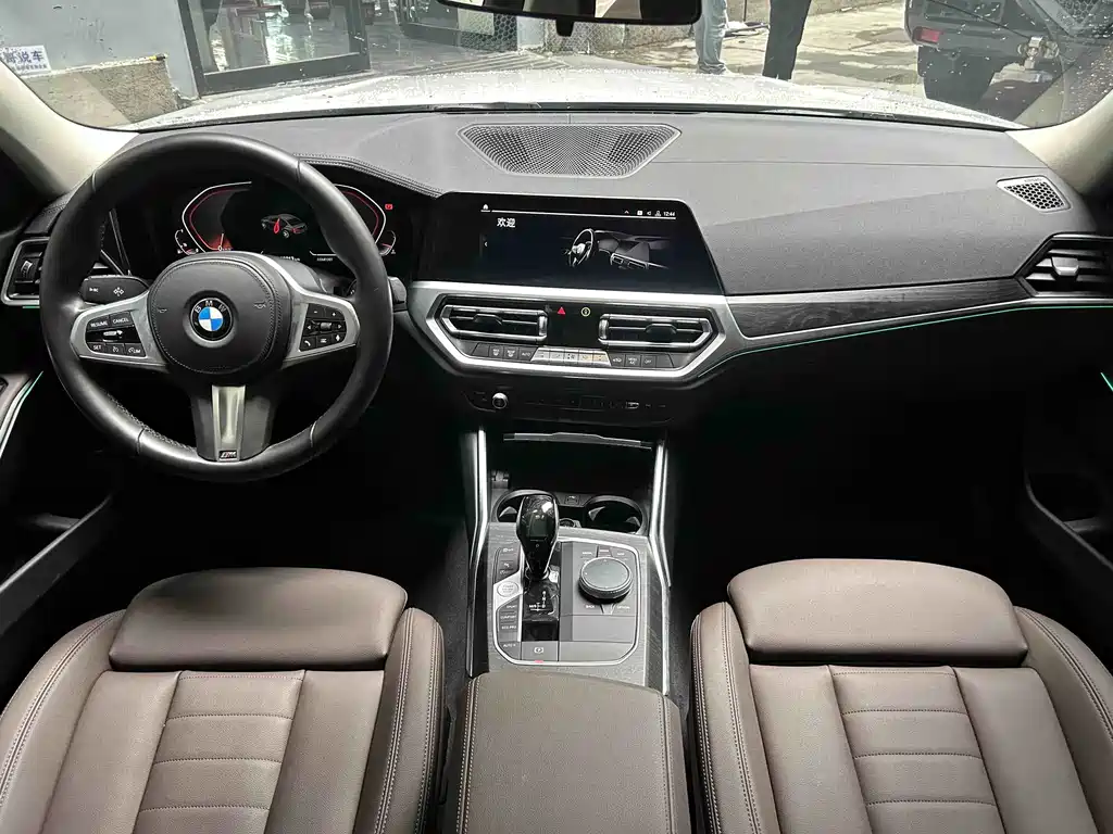 BMW 3 Series — миниатюра 4