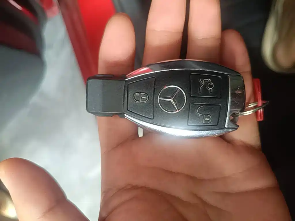 Mercedes-Benz C-Class — миниатюра 9
