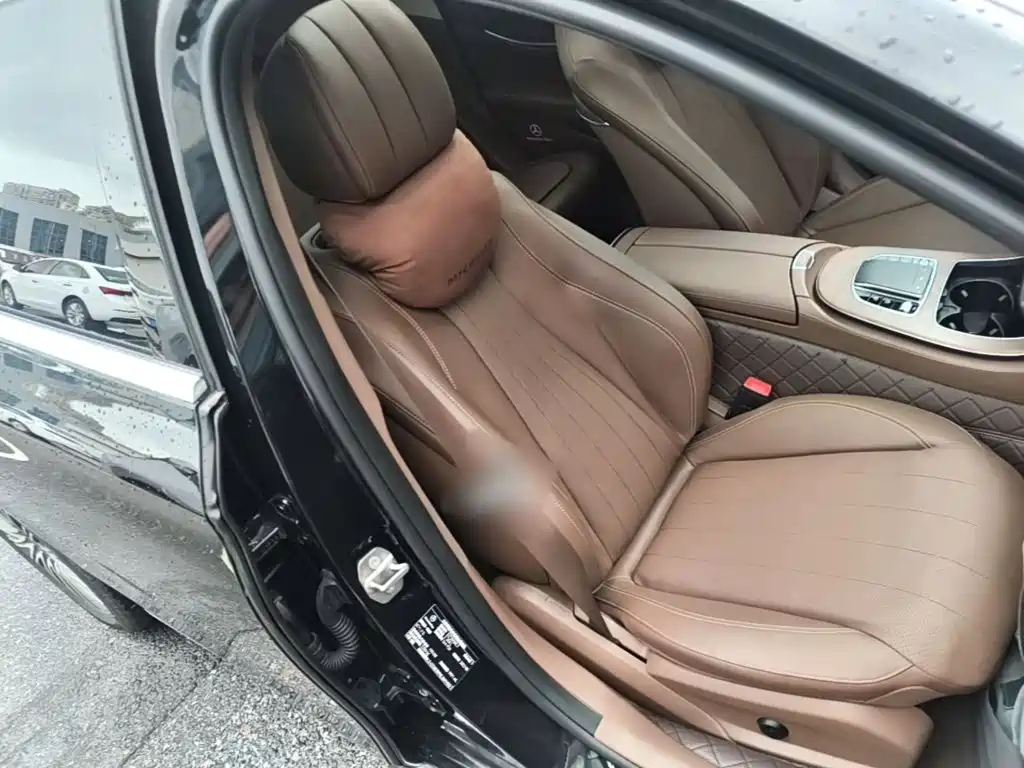 Mercedes-Benz E-Class — миниатюра 25