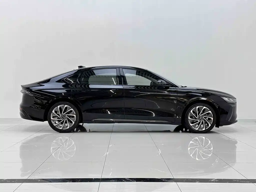 Lincoln Z — миниатюра 4