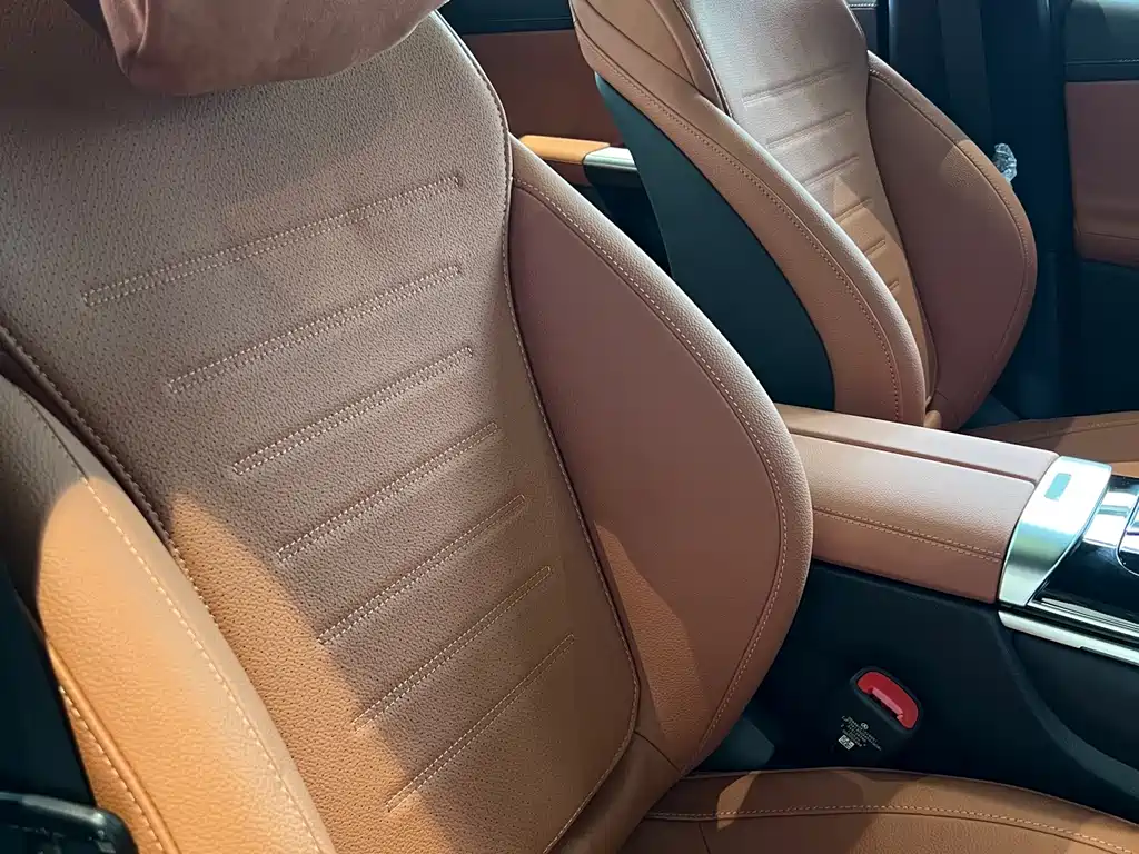 Mercedes-Benz GLC — миниатюра 6