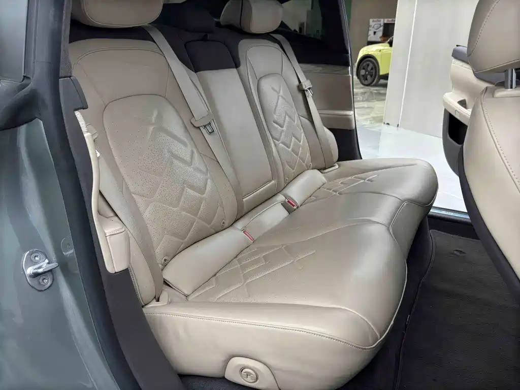 NIO ET7 — миниатюра 18