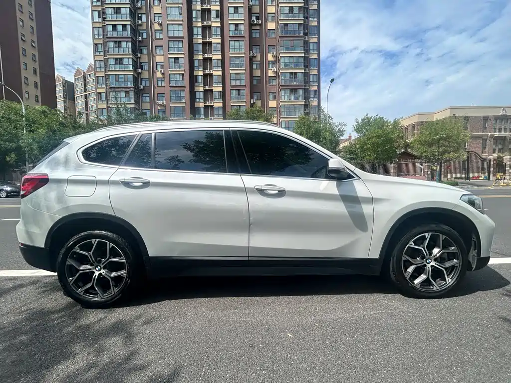 BMW X1 — миниатюра 4