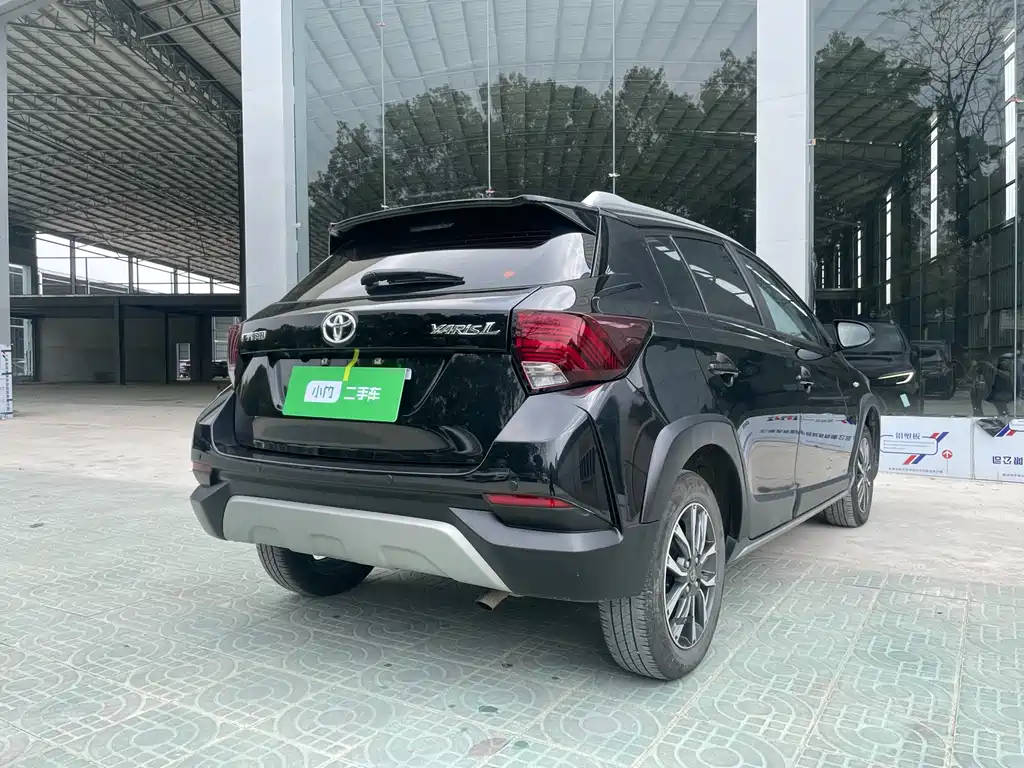 TOYOTA YARIS L ZHIXUAN
