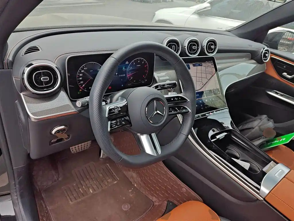 Mercedes-Benz GLC 2025 GLC 260 4MATIC SUV