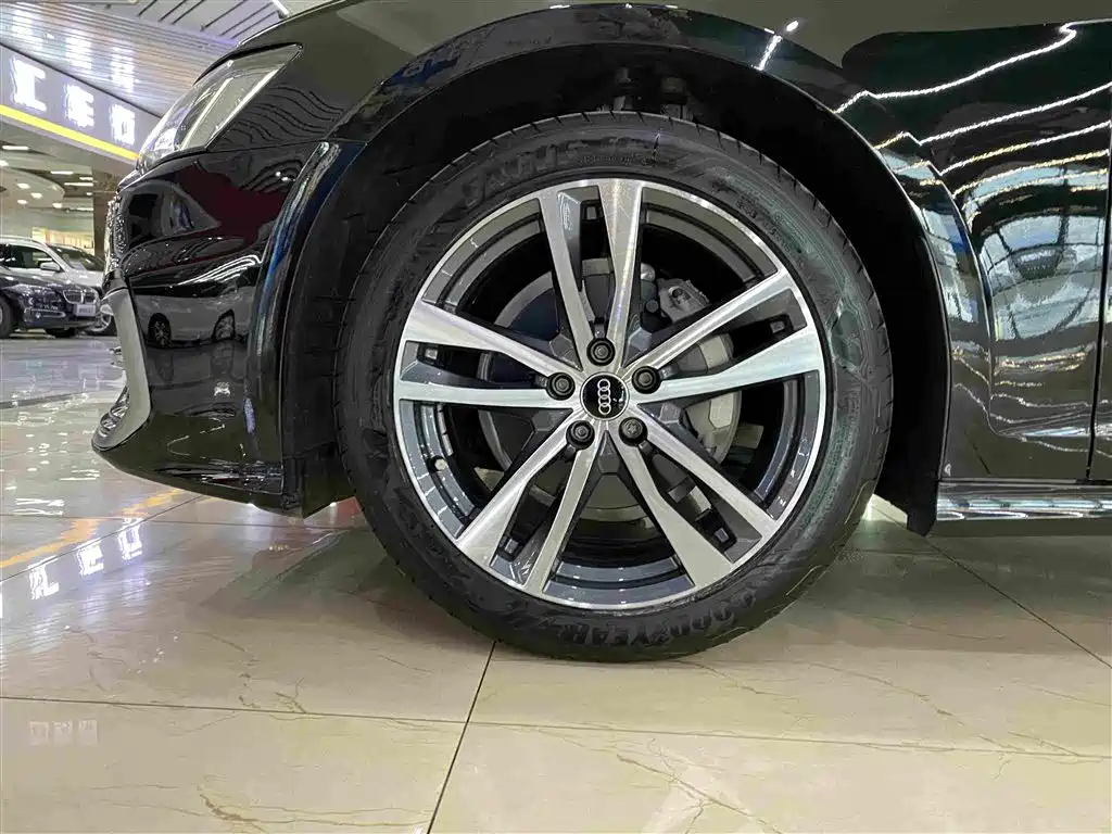 Audi A6L — миниатюра 5