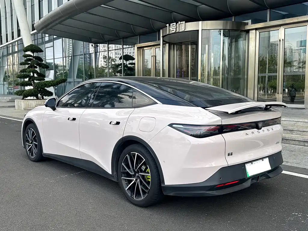 ARCFOX EXTREME FOX POLAR FOX ALPHA S5