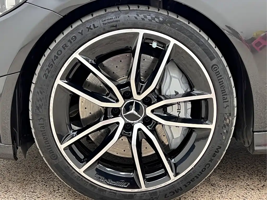 MERCEDES-BENZ C CLASS AMG