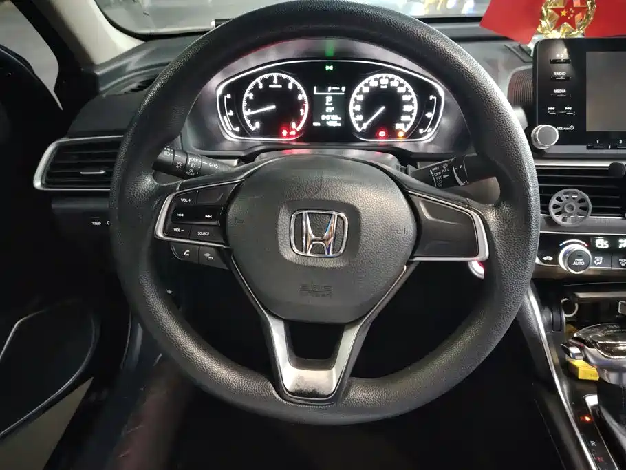 Honda Accord — миниатюра 15