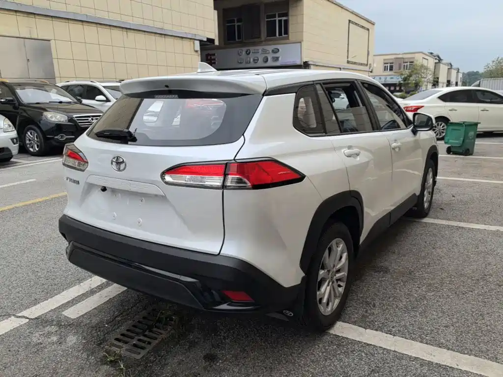 Toyota Frontlander — миниатюра 7