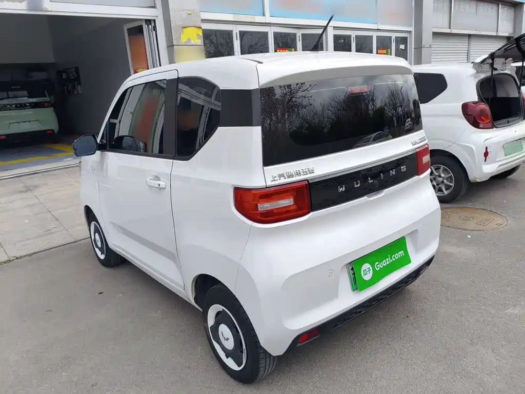 Wuling MINIEV — миниатюра 5