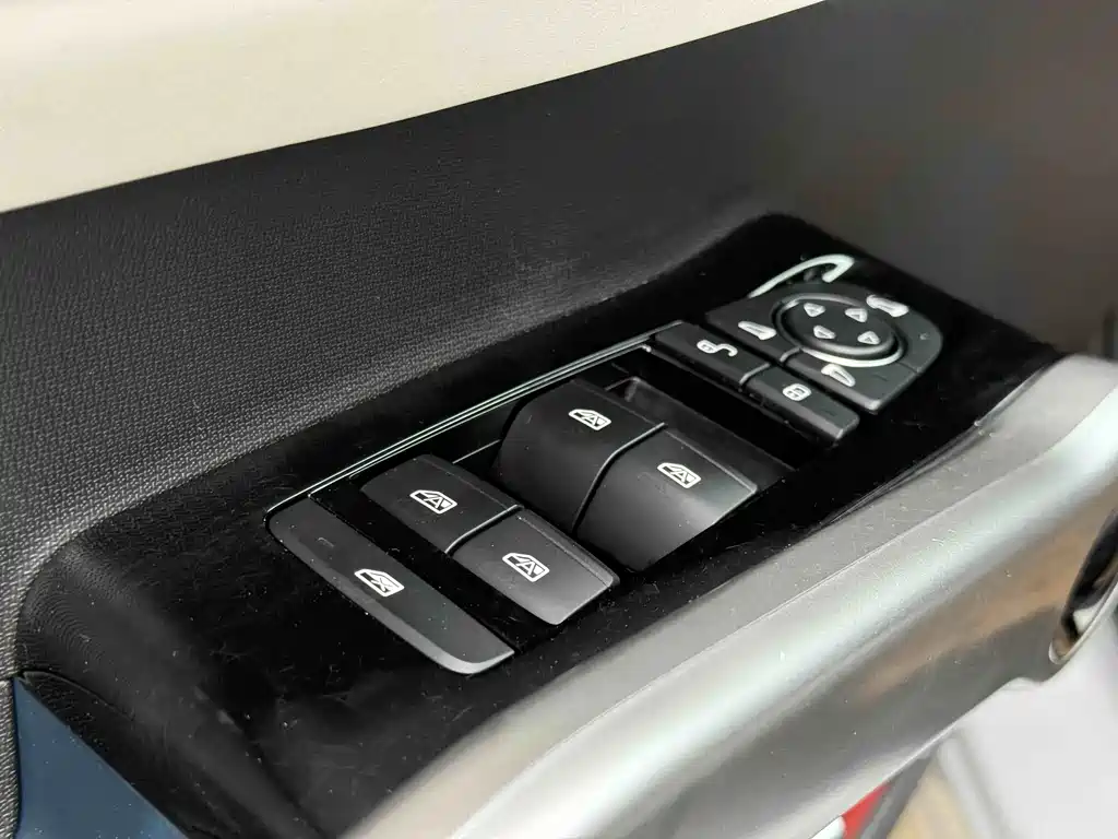 BYD Yuan Plus — миниатюра 13