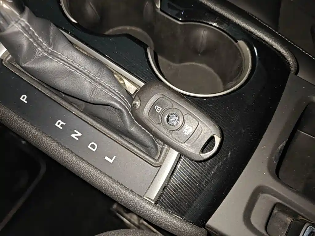 Buick Verano — миниатюра 9