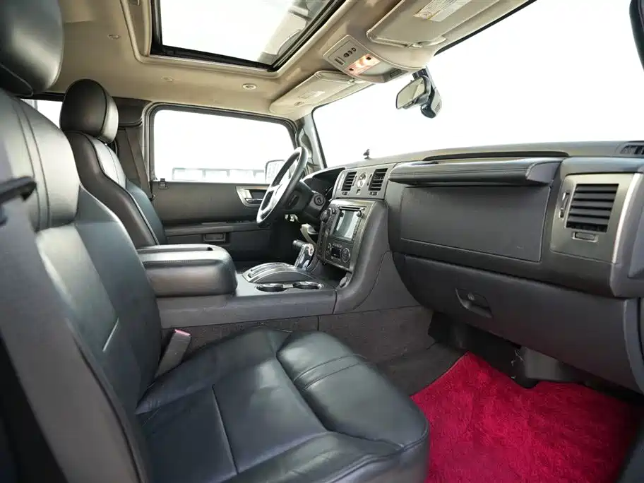 Hummer H2 2008 6.2 AT