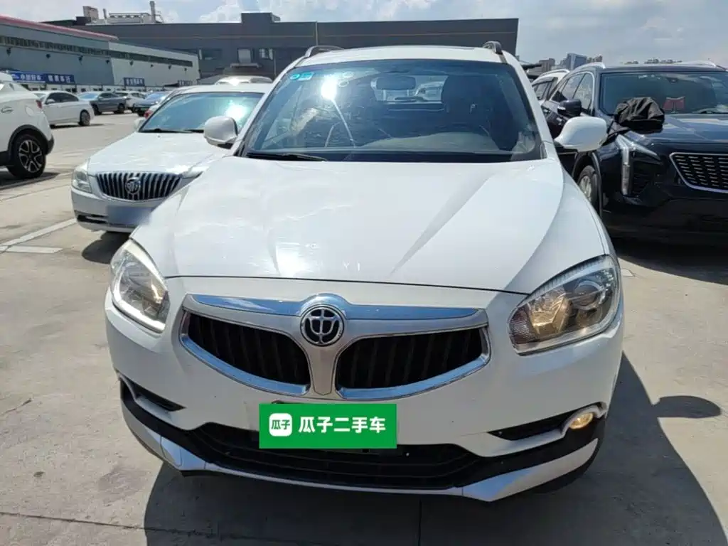 Zhonghua V5 — миниатюра 3