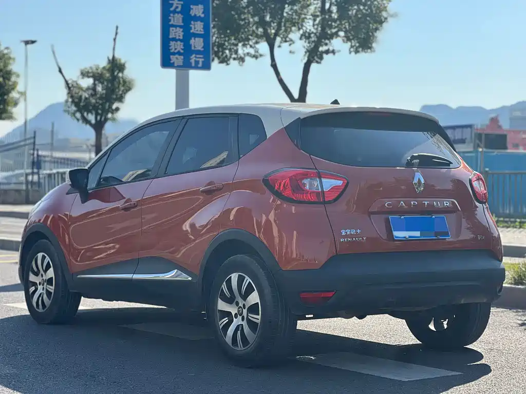 Renault Captur — миниатюра 9