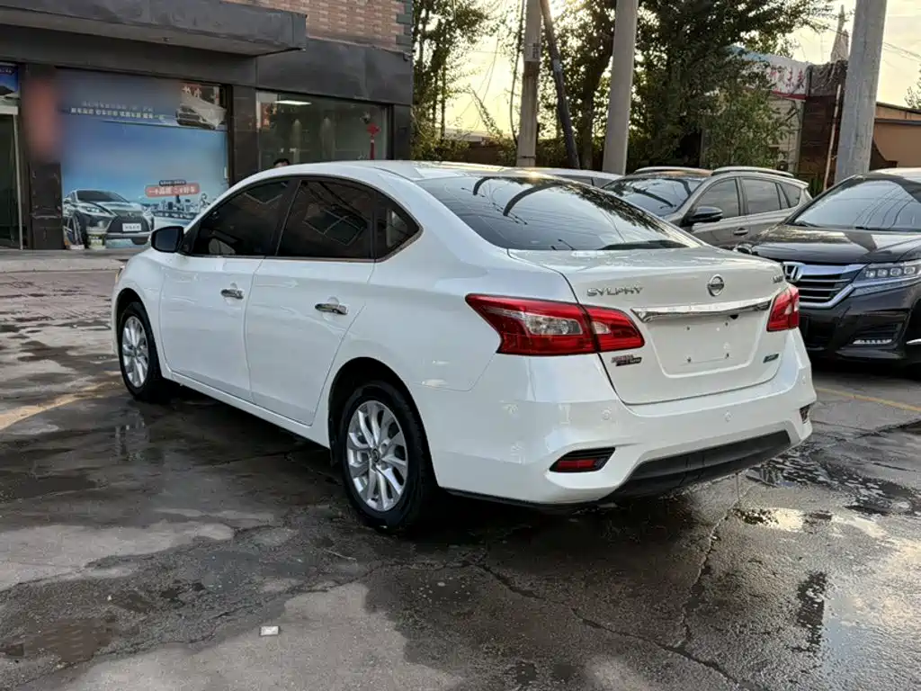 Nissan Sylphy — миниатюра 8