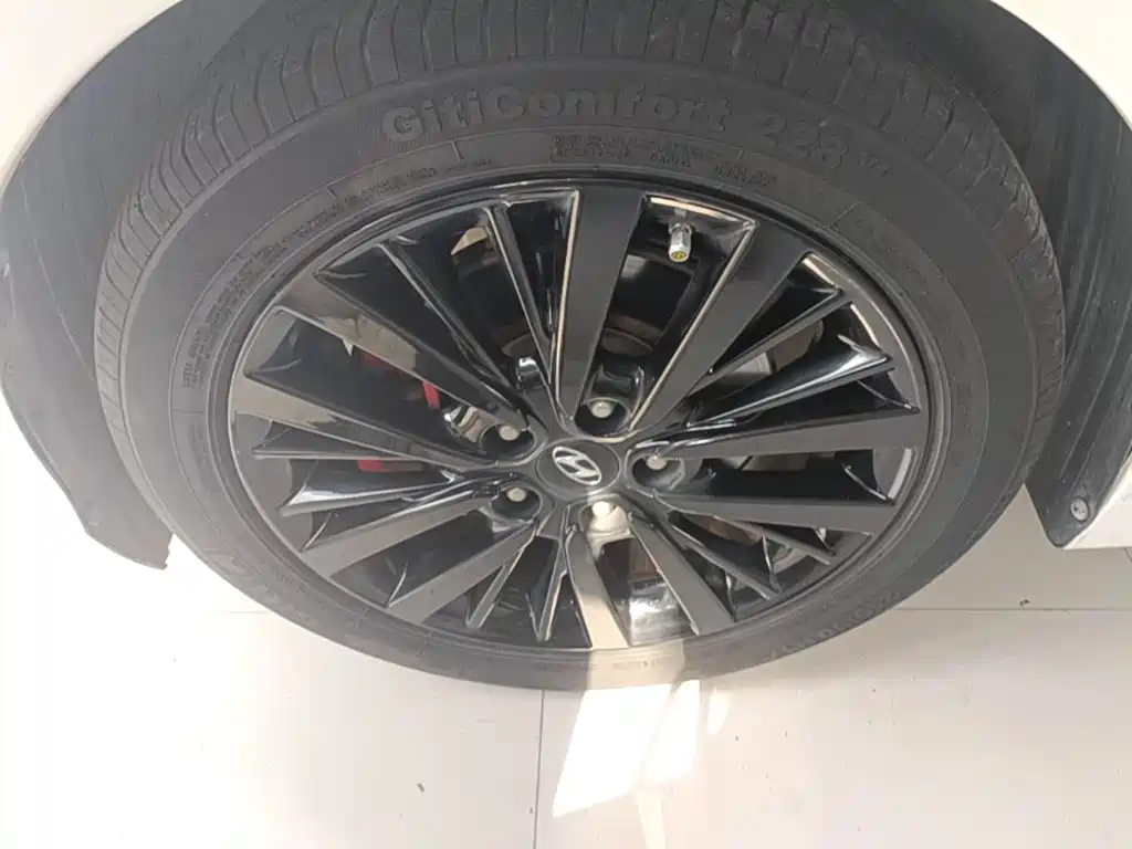 Hyundai Mistra — миниатюра 23