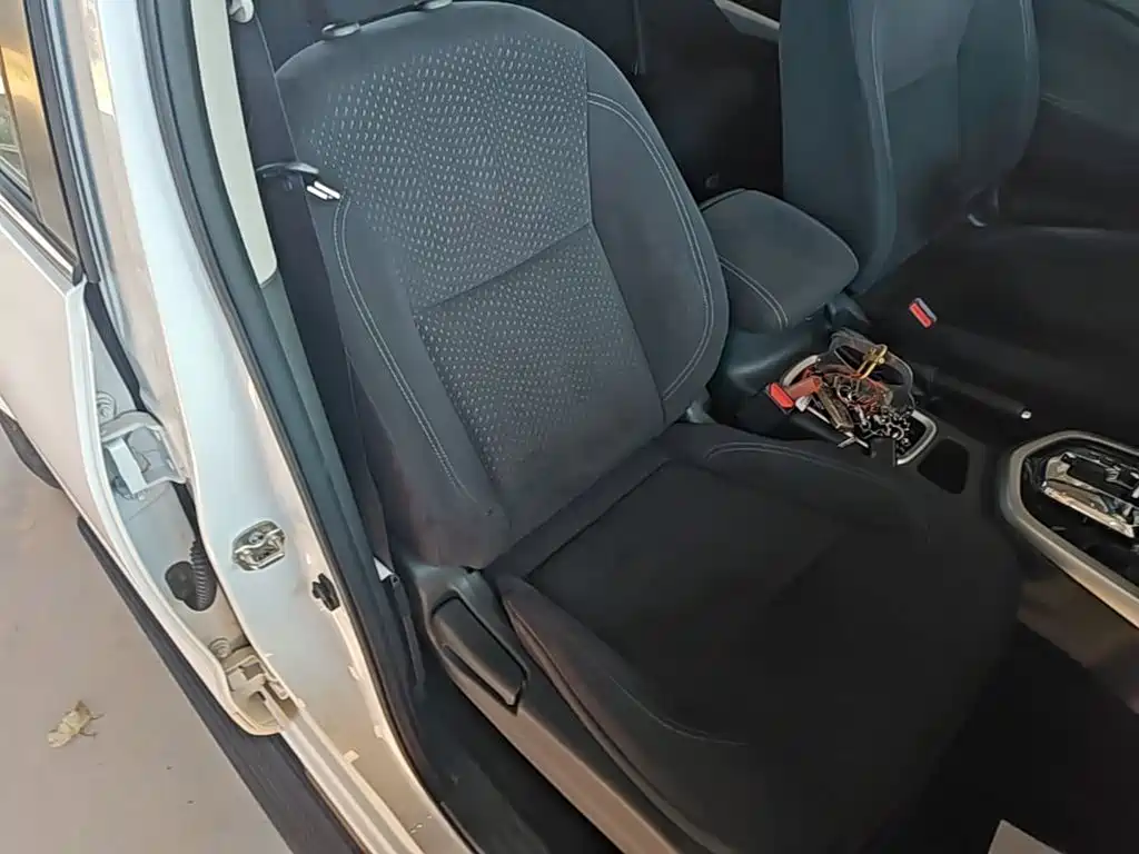 Nissan Navara — миниатюра 25