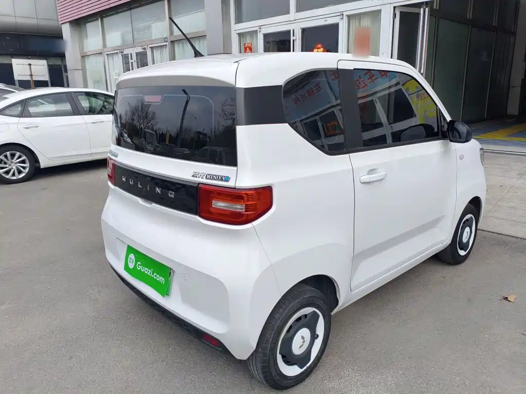 Wuling MINIEV — миниатюра 7