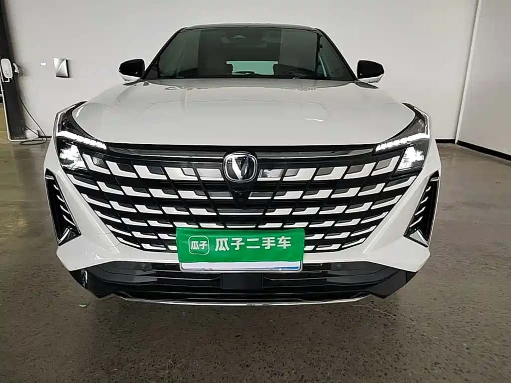Changan UNI-Z — миниатюра 3