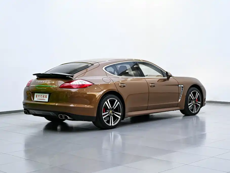 Porsche Panamera — миниатюра 4