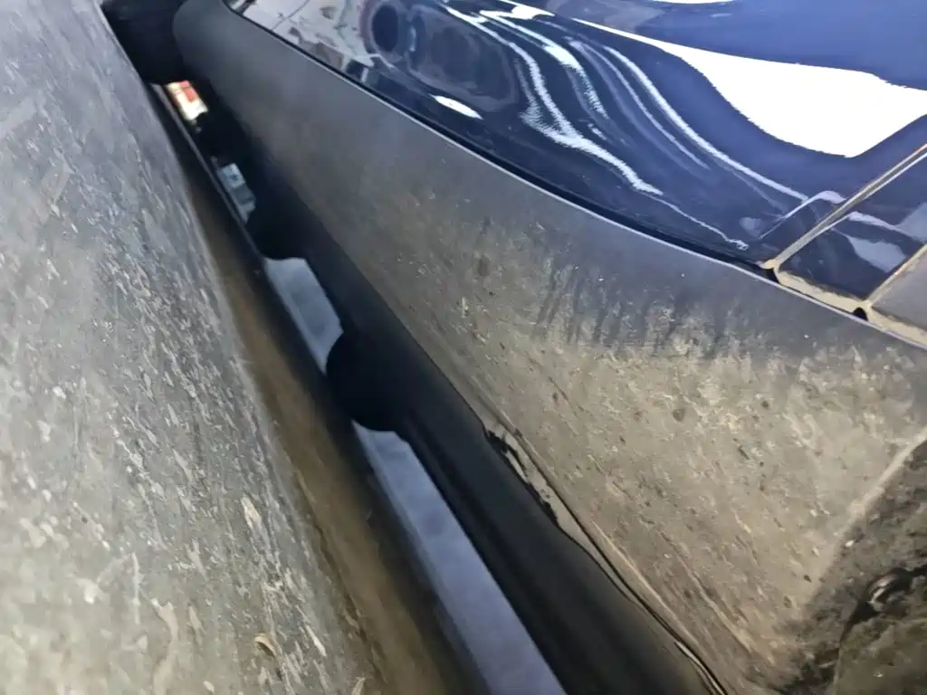 Tesla Model Y — миниатюра 21