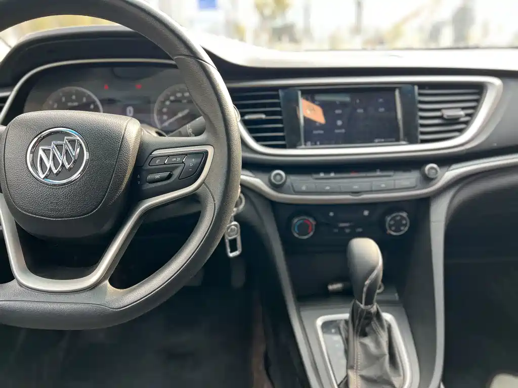 Buick Excelle — миниатюра 10